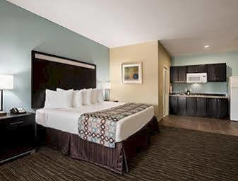 Days Inn Pearsall 外观 照片