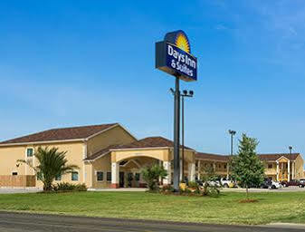 Days Inn Pearsall 外观 照片